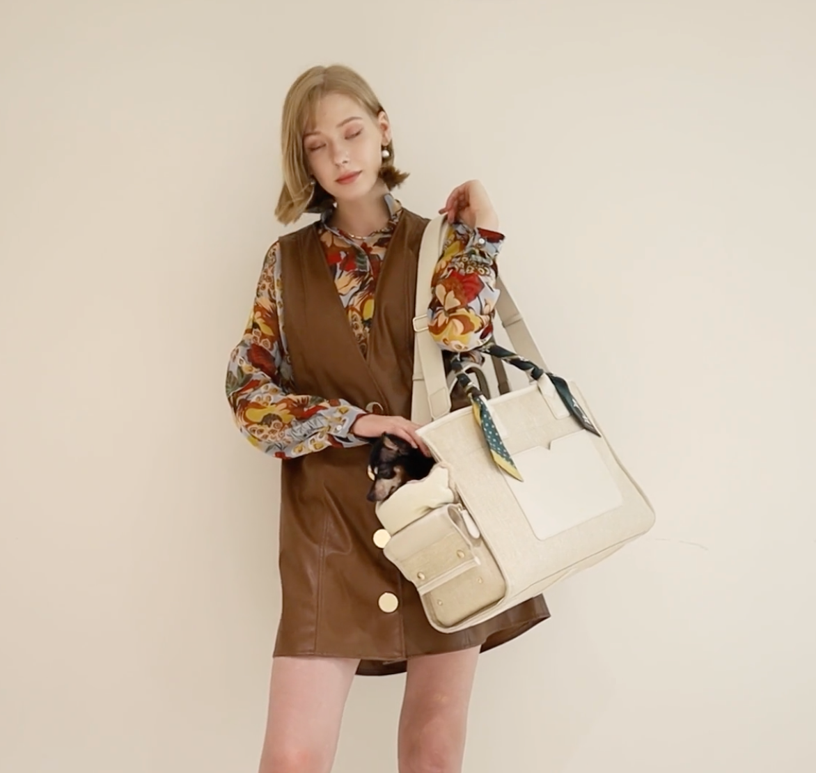 Milliong Belle Tote Bag (Light Beige)