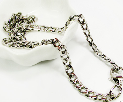 Moonpet Chain Necklace