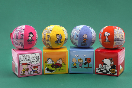 Paris Dog Peanuts Ball Toy